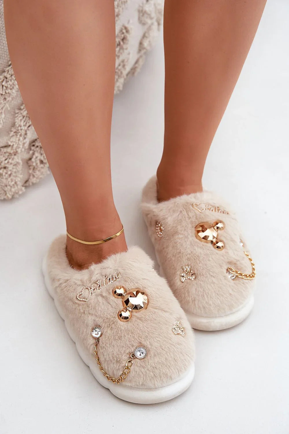 Women Insulated Winter Slippers
