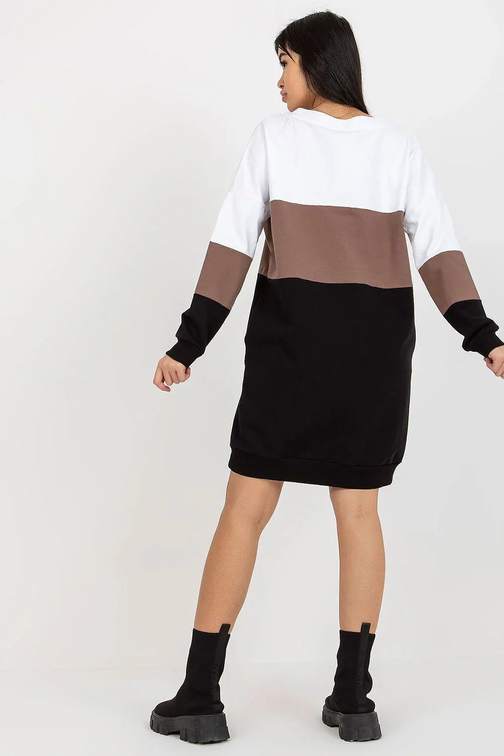 Women's Above Knee Day Dress – Relaxed With Long Sleeves