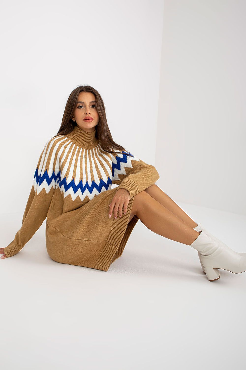 Women's Above Knee Day Dress – Relaxed With Long Sleeves