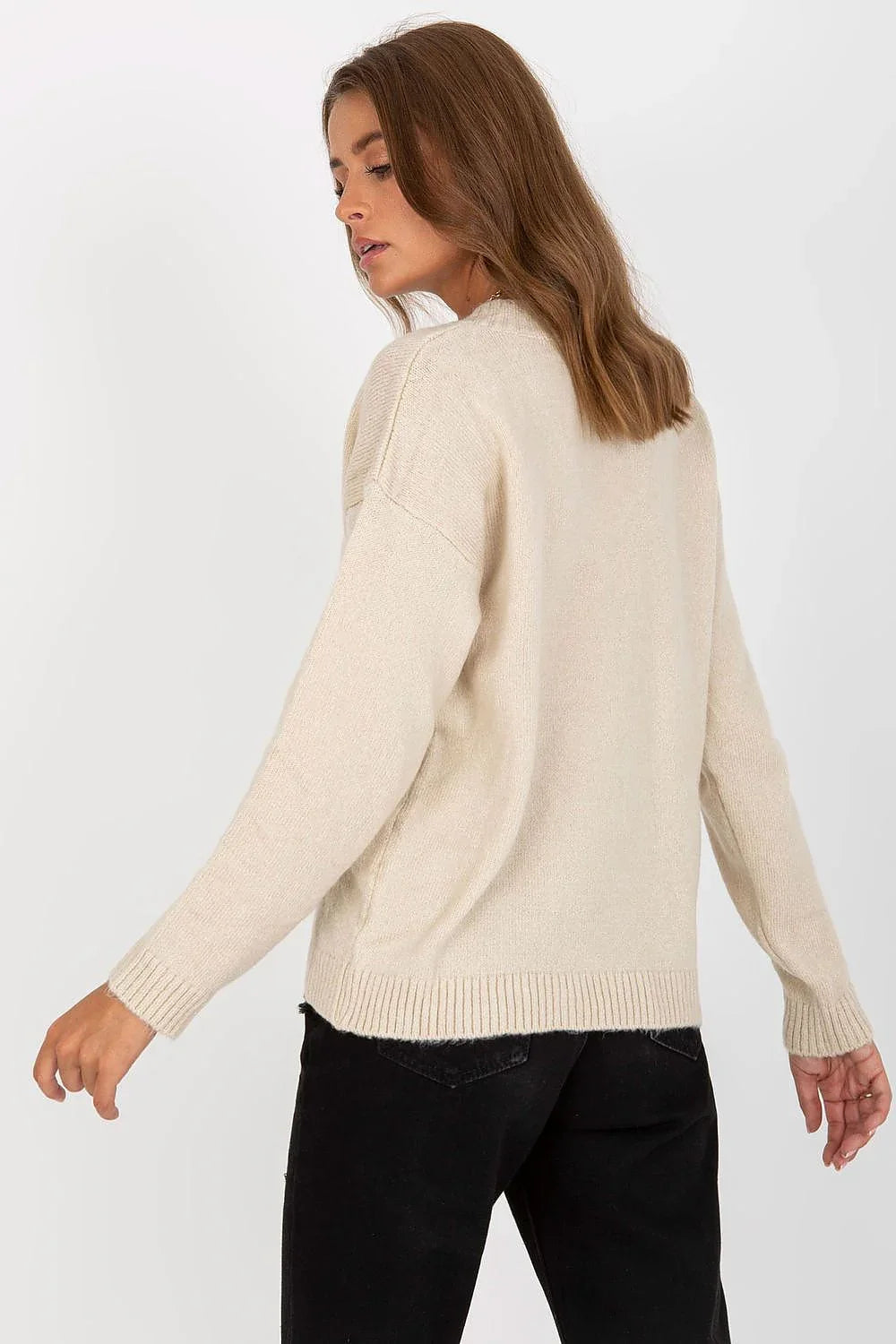 Women's Essential Solid V-Neck Pullover Sweater