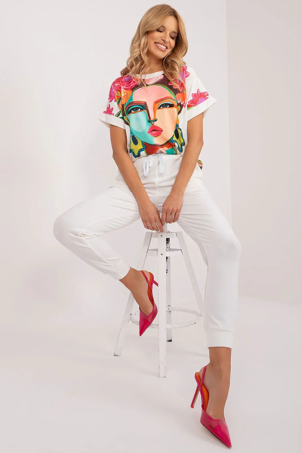 Women’s Graphic Blouse and Tapered Pants Set