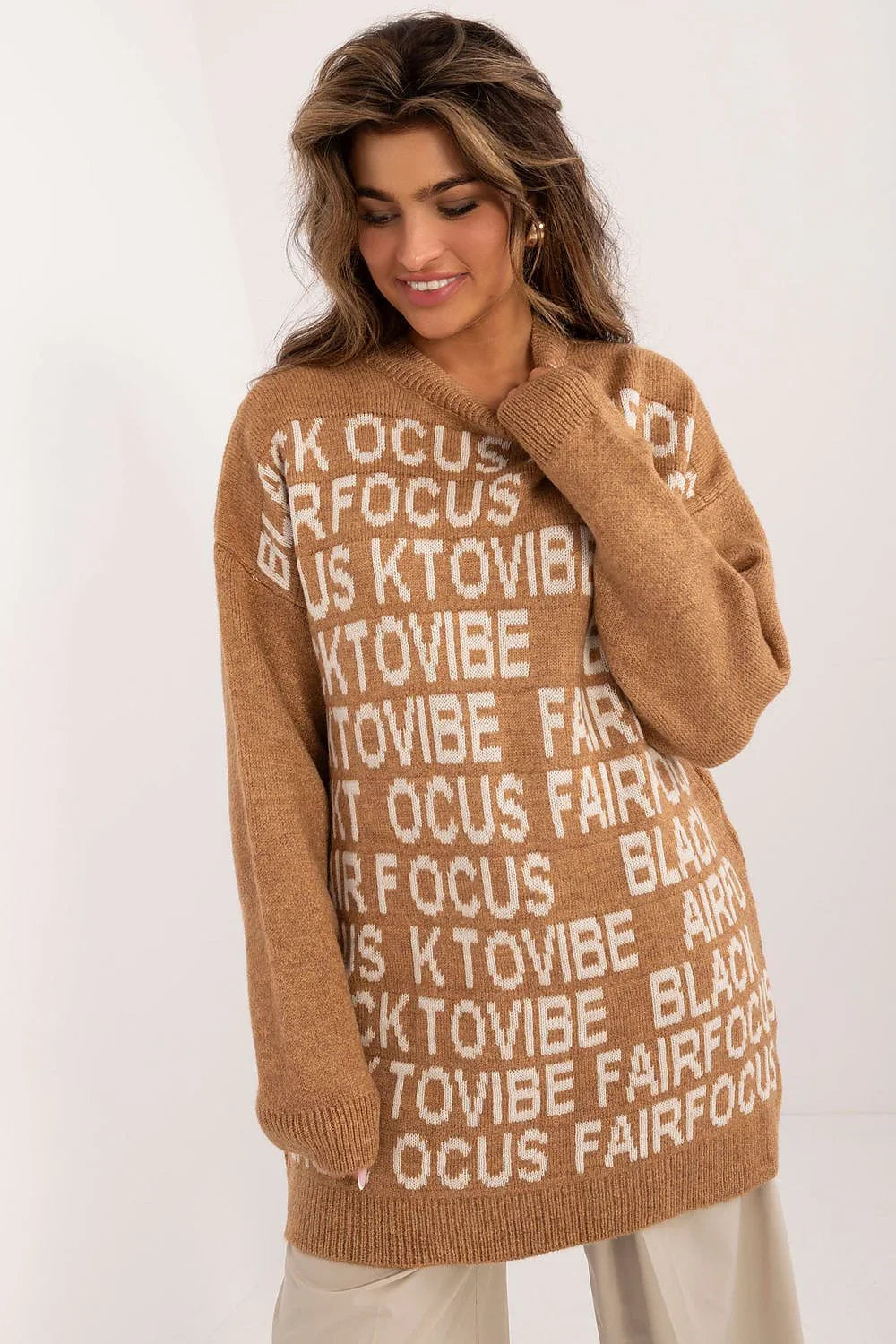 Women's Graphic Longline Crew Pullover Sweater fashion image