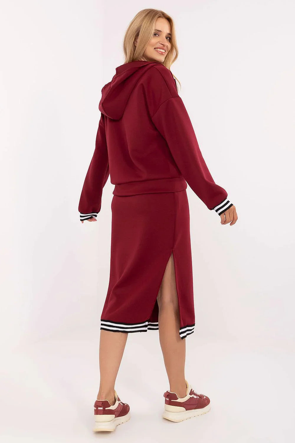 Women's Hoodie - Crew Neck With Regular Fit
