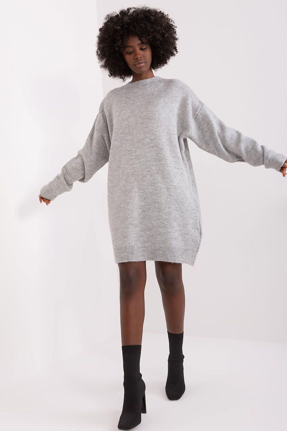 Women's Mini Day Dress – Relaxed With Long Sleeves