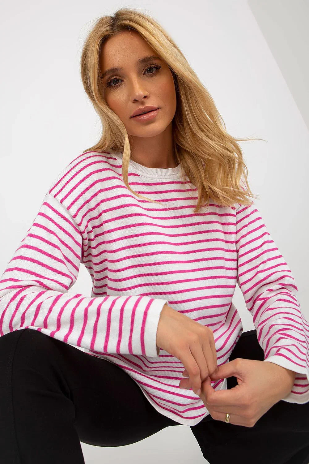 Women's Striped Crew Neck Pullover Sweater