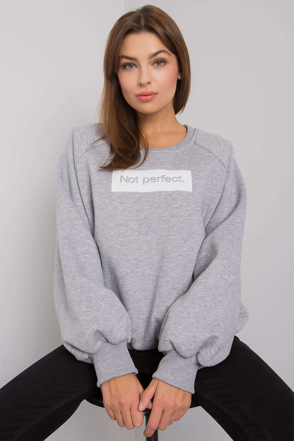 Women's Sweatshirt - Crew-Neck With Relaxed Fit