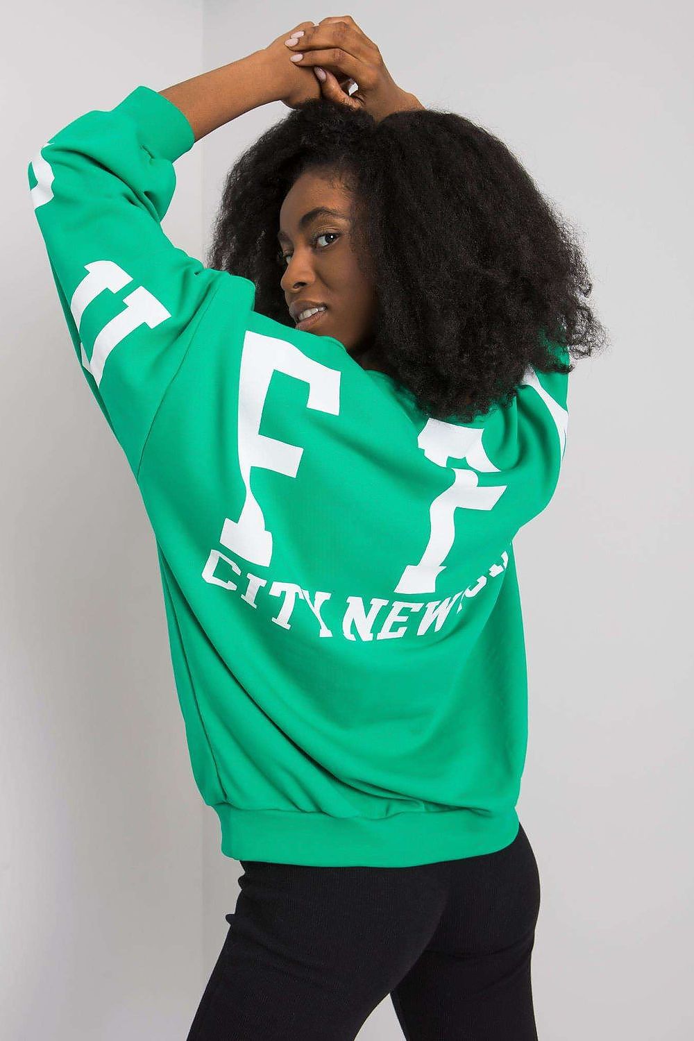 Women's Sweatshirt - Crew-neck With Oversized Fit
