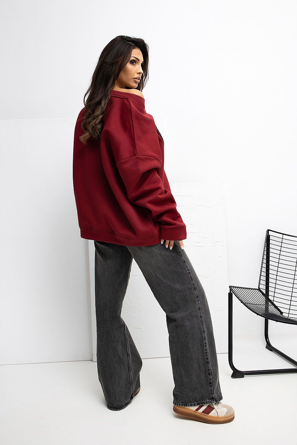 Women's Sweatshirt - Crew-neck With Oversized Fit