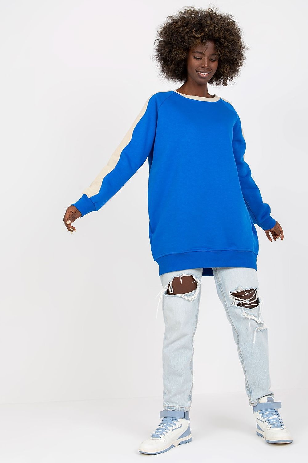 Women's Sweatshirt - Crew-neck With Relaxed Fit