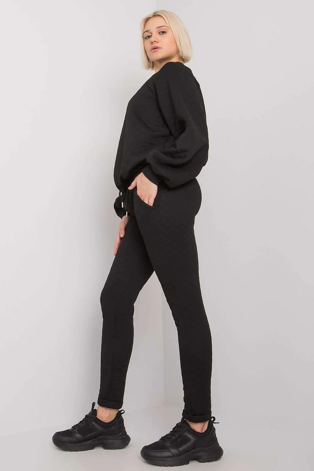 Women’s Textured Sweatshirt and Straight Leg Pants Set