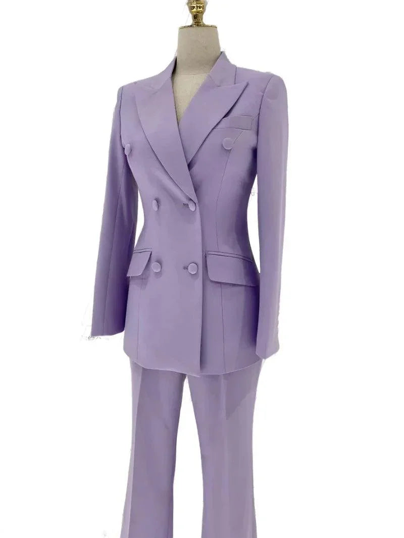 Chic Women's Pant Suit - Solid Double-Breasted