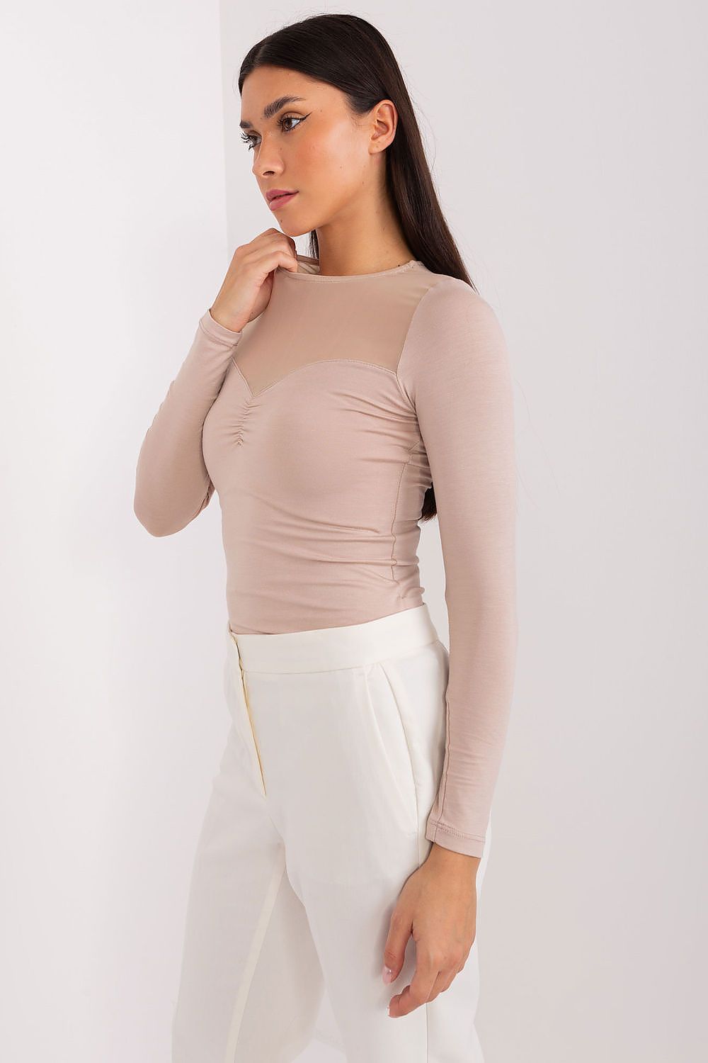  Blouse model 191843 BFG 