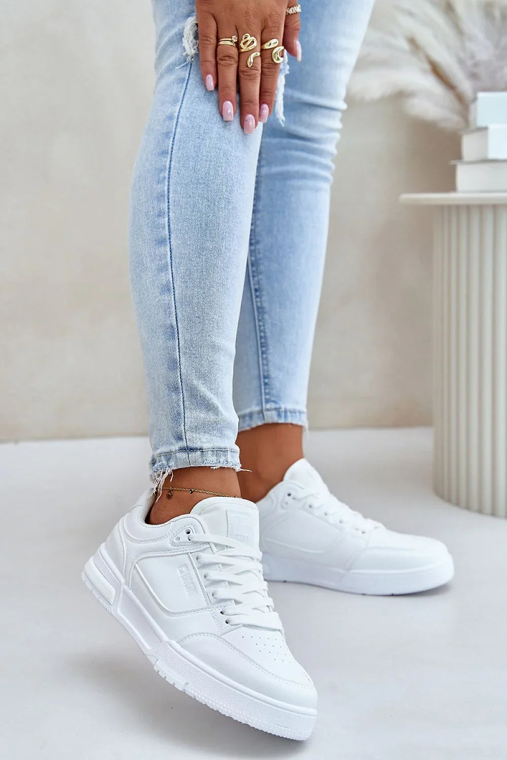  Sport Shoes model 201708 Step in style 