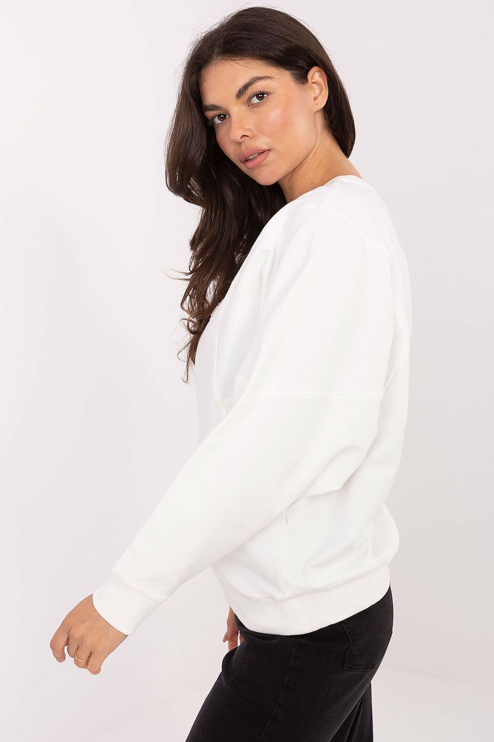 Women's Sweatshirt - Crew-Neck With Regular Fit