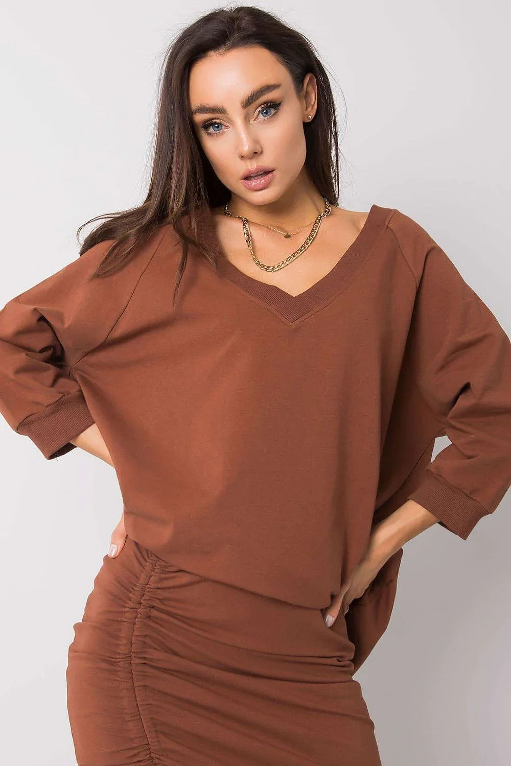 Women's Sweatshirt - V-Neck With Oversized Fit