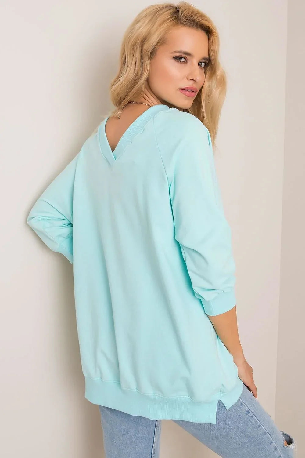 Women's Sweatshirt - V-Neck With Oversized Fit