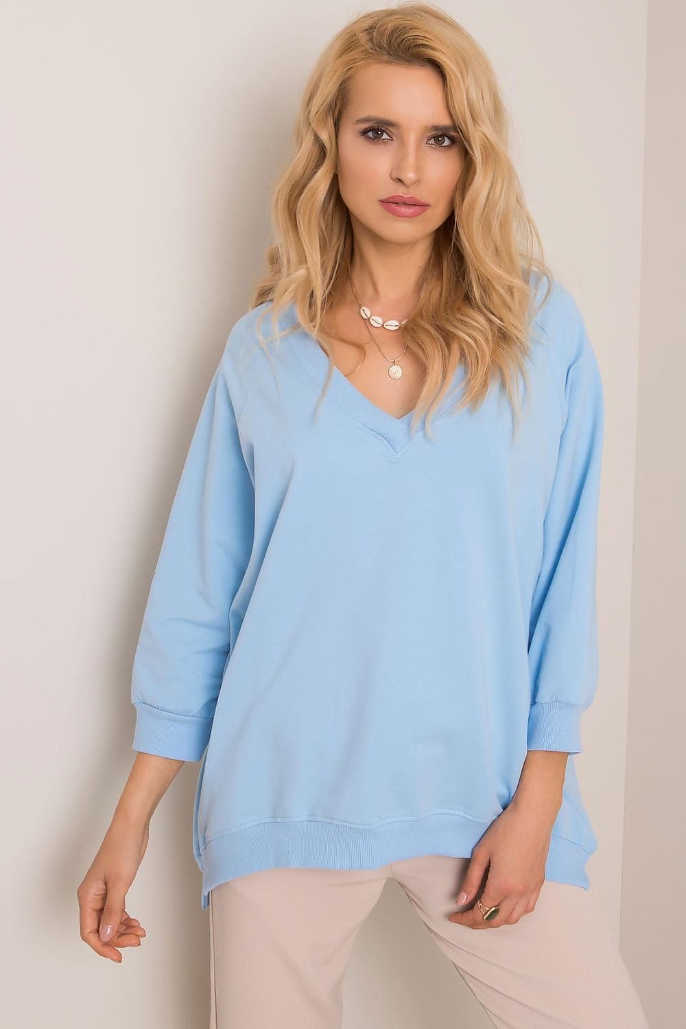 Women's Sweatshirt - V-Neck With Oversized Fit