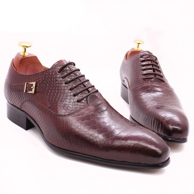 Brown leather dress shoes for men with textured pattern and lace-up design