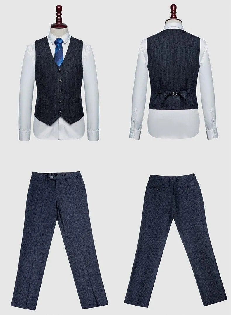 Elegant Men’s Suit - Striped Double-Breasted