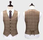 Elegant, Professional Men’s Suit - Plaid Single-Breasted