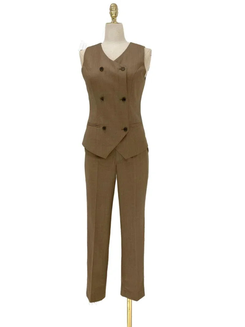 Elegant Professional Women's Pant Suit - Solid Button - Khaki