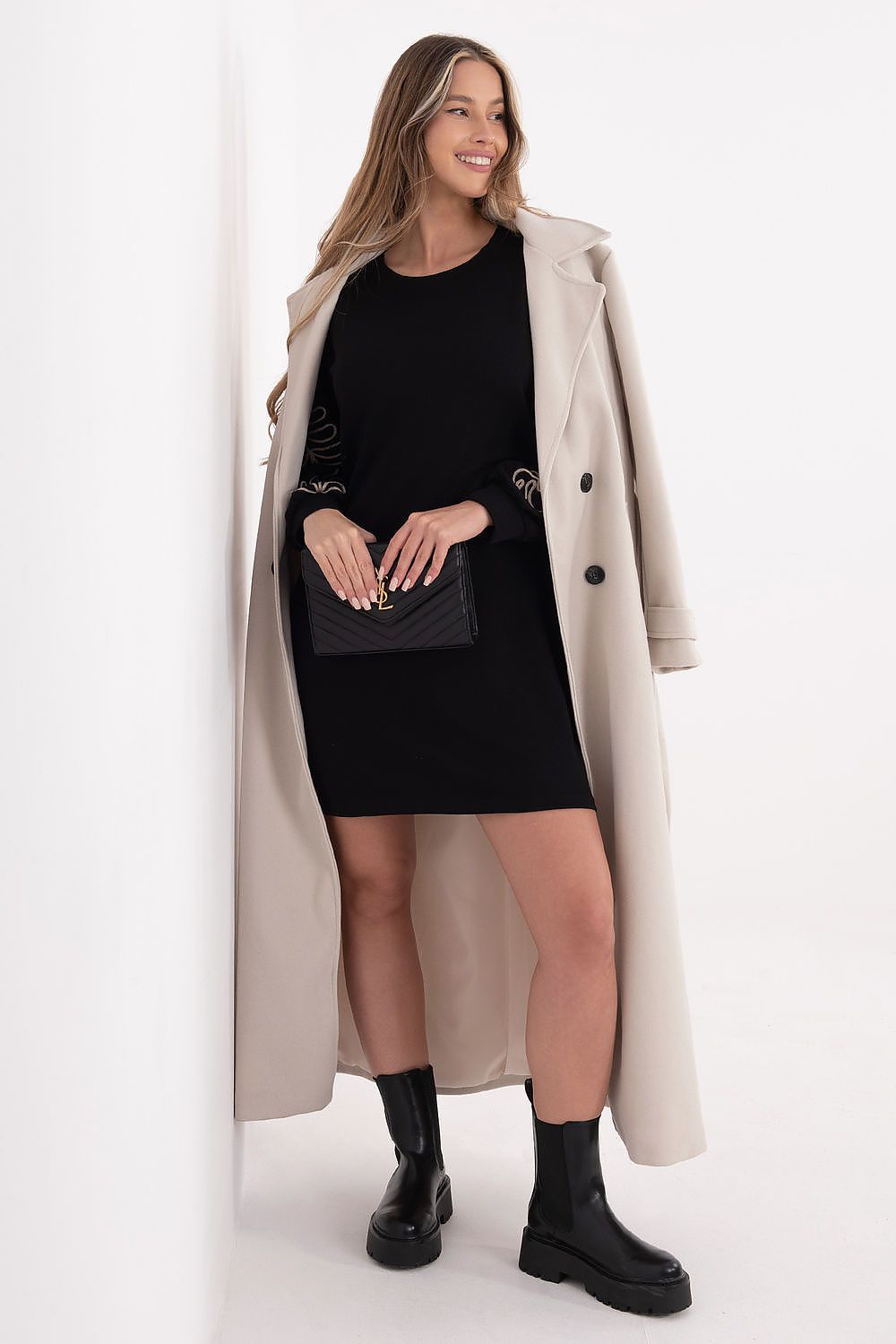 Elegant Straight Shift Mini Knit Dress