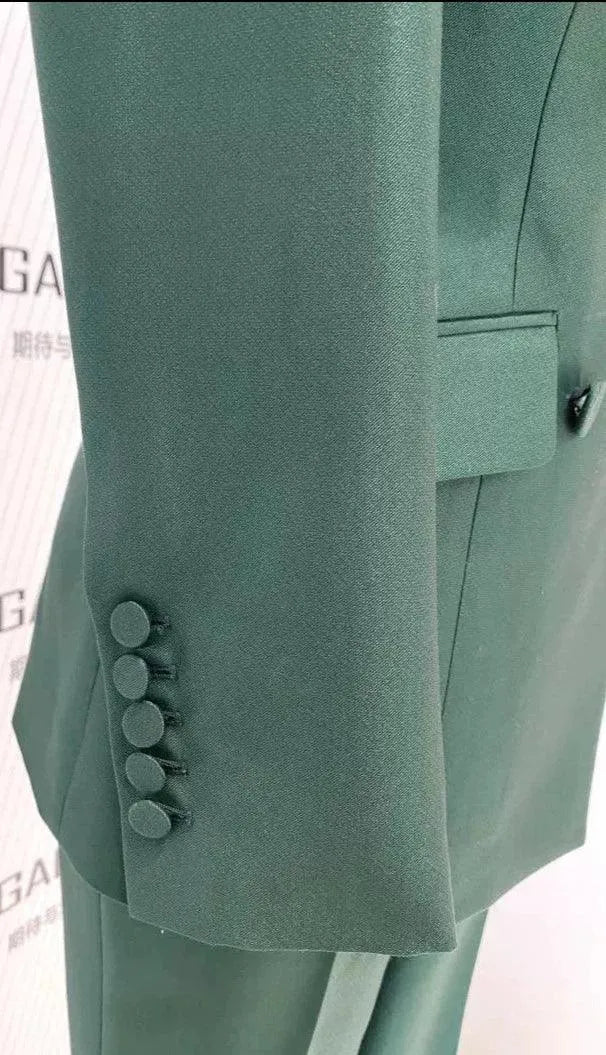 Elegant Women's Pant Suit - Solid Double-Breasted