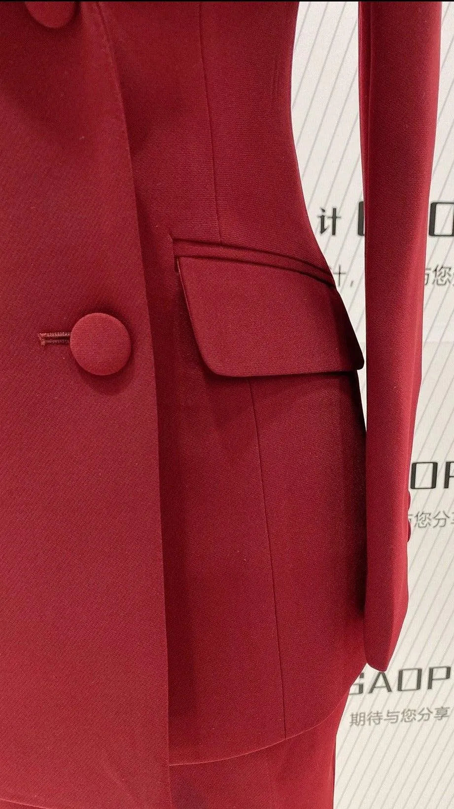 Elegant Women's Pant Suit - Solid Double-Breasted - Burgundy