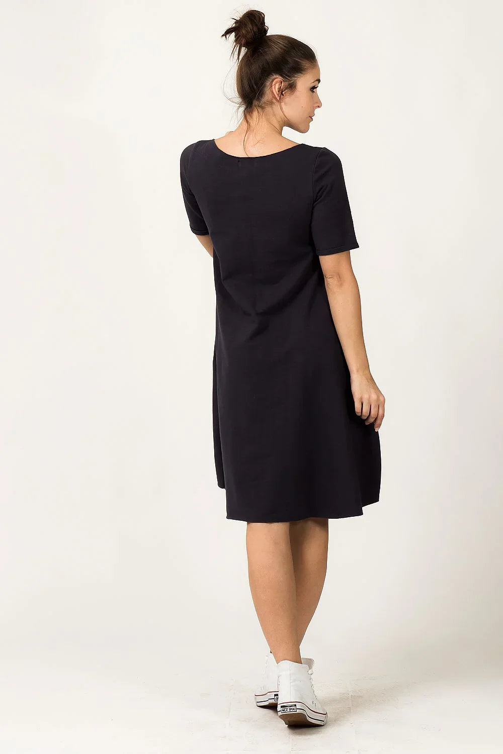 Minimalist Boat Neck Short Sleeves Day Dress