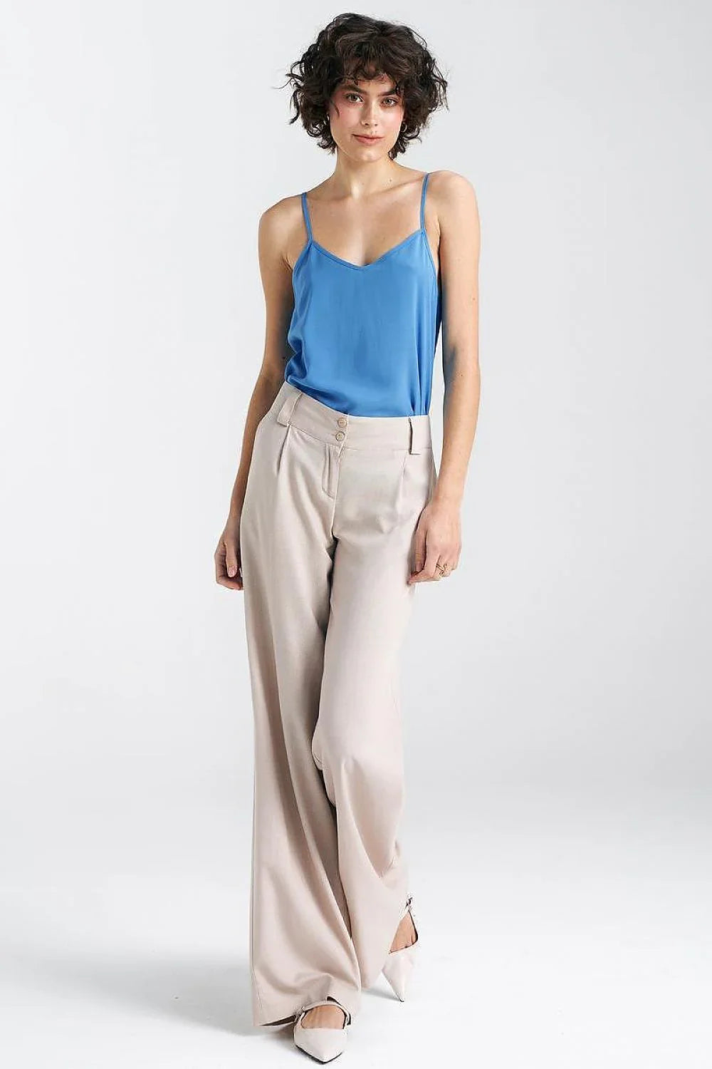 Women V-Neck Sleeveless T-Shirt – Lightweight
