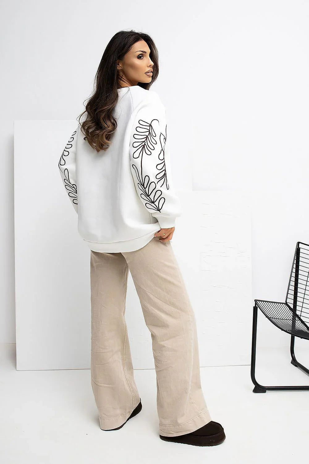 Women's sweatshirt Oversized Embroidered Kangaroo Pocket Crew Neck – view 10