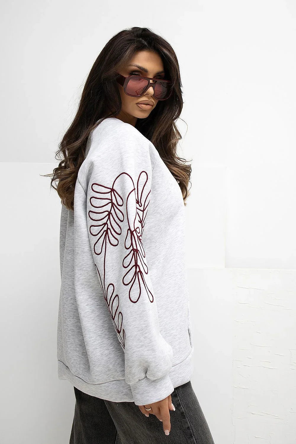 Women's sweatshirt Oversized Embroidered Kangaroo Pocket Crew Neck – view 6